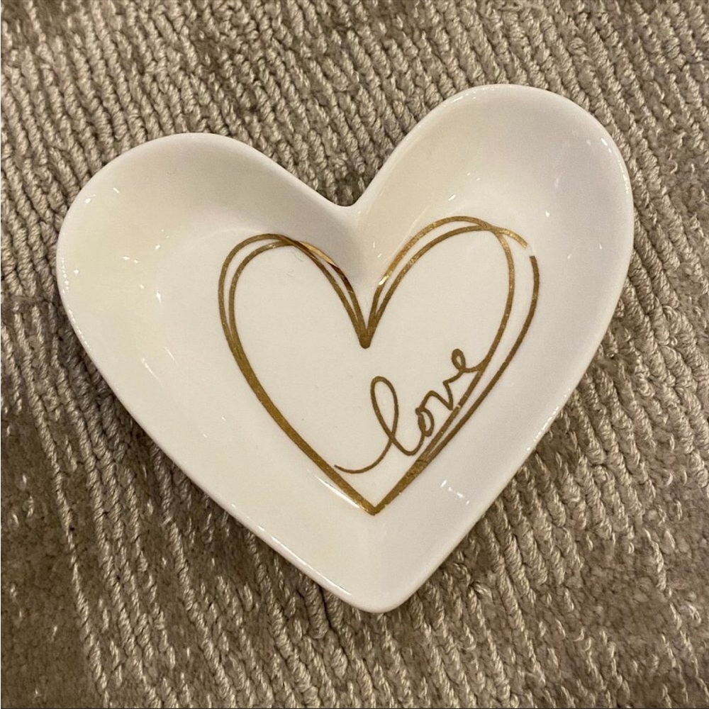 New Kate Aspen Love Heart Trinket Dish white + gold / In Excellent Condition
